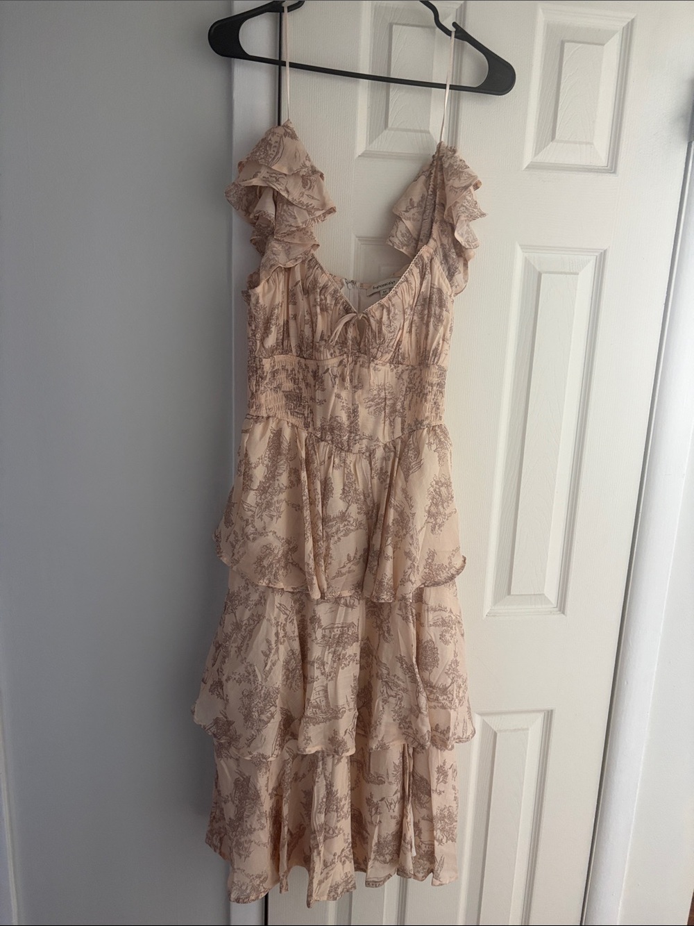 NWT tiered midi flowy dress